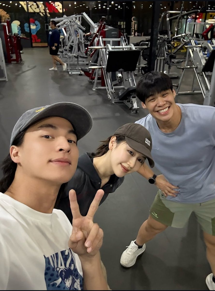 Vitamin_Gulf's tweet photo. พลังงานเหลือเฟือจริงพ่อหนุ่มคนนี้ 😁
@gulfkanawut #GulfKanawut
#forcejun https://t.co/WnFyQV5sKZ