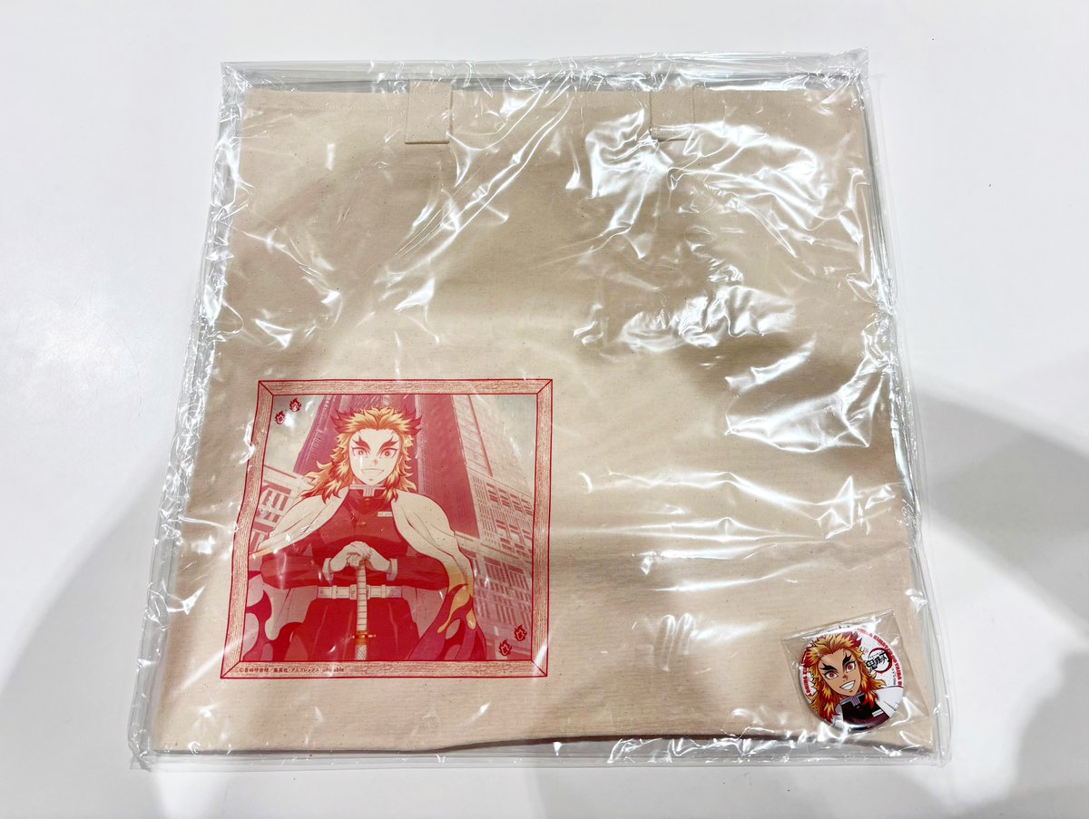 鬼滅の刃　ダイニング　ヒロマ　トートバッグ　缶バッジ付き　甘露寺蜜璃　バッグ 鬼滅の刃 DINING HIROMA ダイニング ヒロマ ショッピングトート 鬼滅の