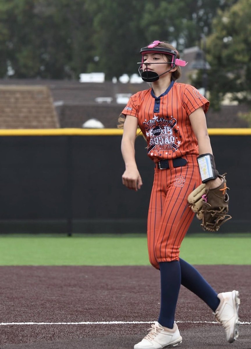 AriResendiz8's tweet image. OCGSL nationals 2025 12u🥎
.
.
#softball #AllStars #12u