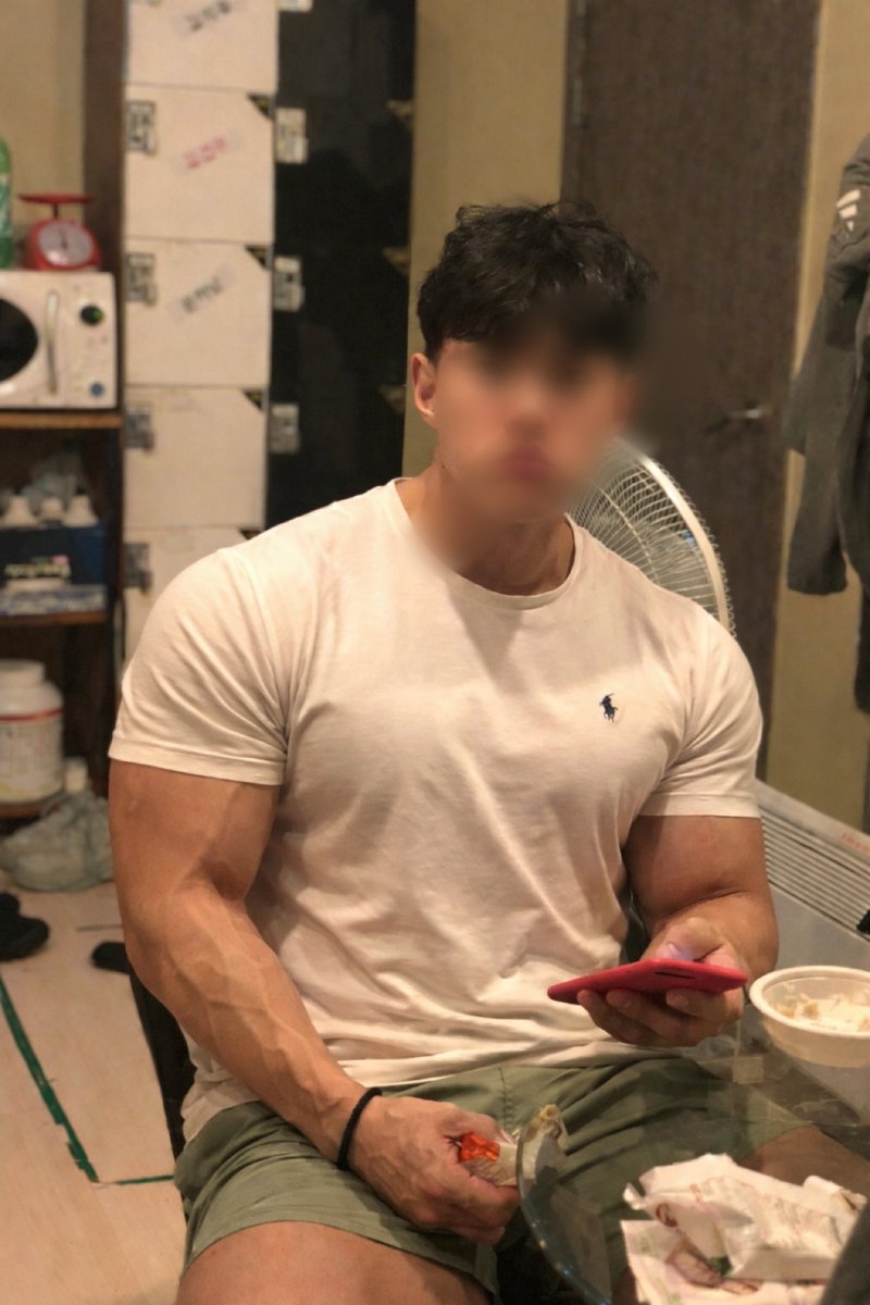 테겐남 tweet media