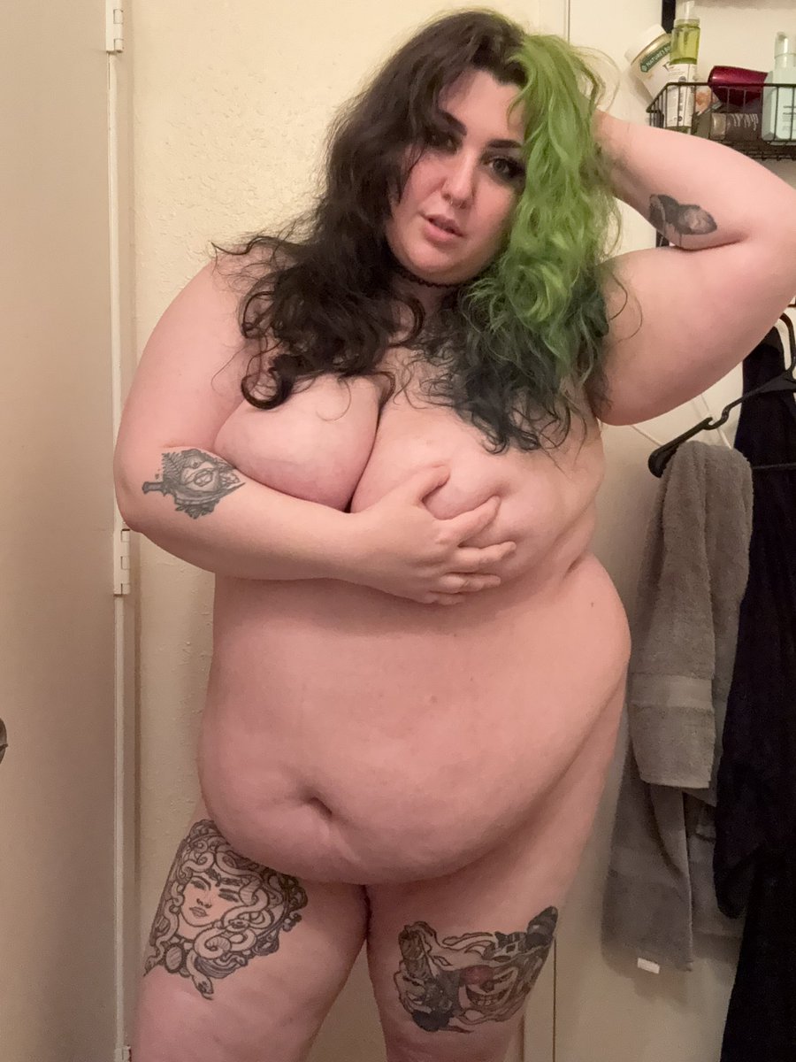 Serenity 🍉🍉 tweet media