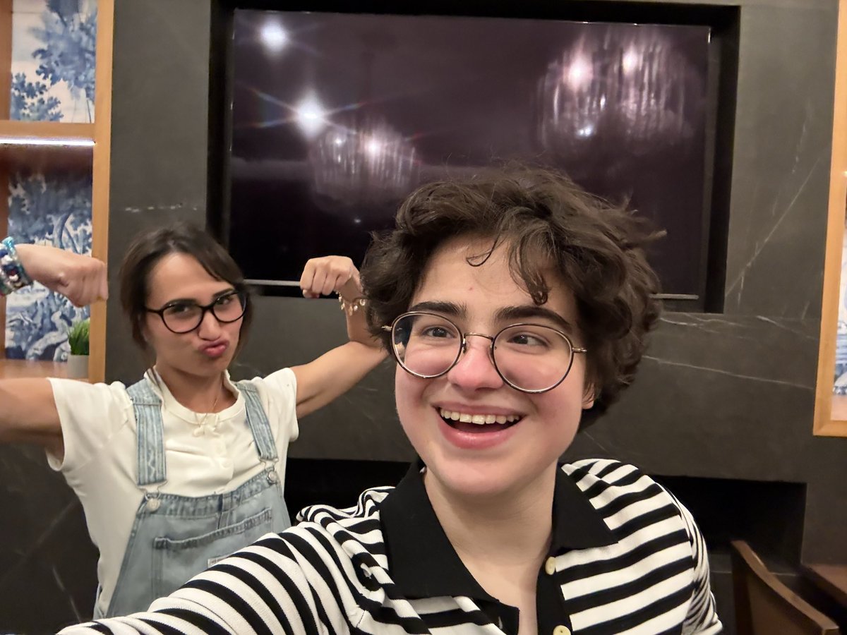 Maia Poet🦎 tweet media