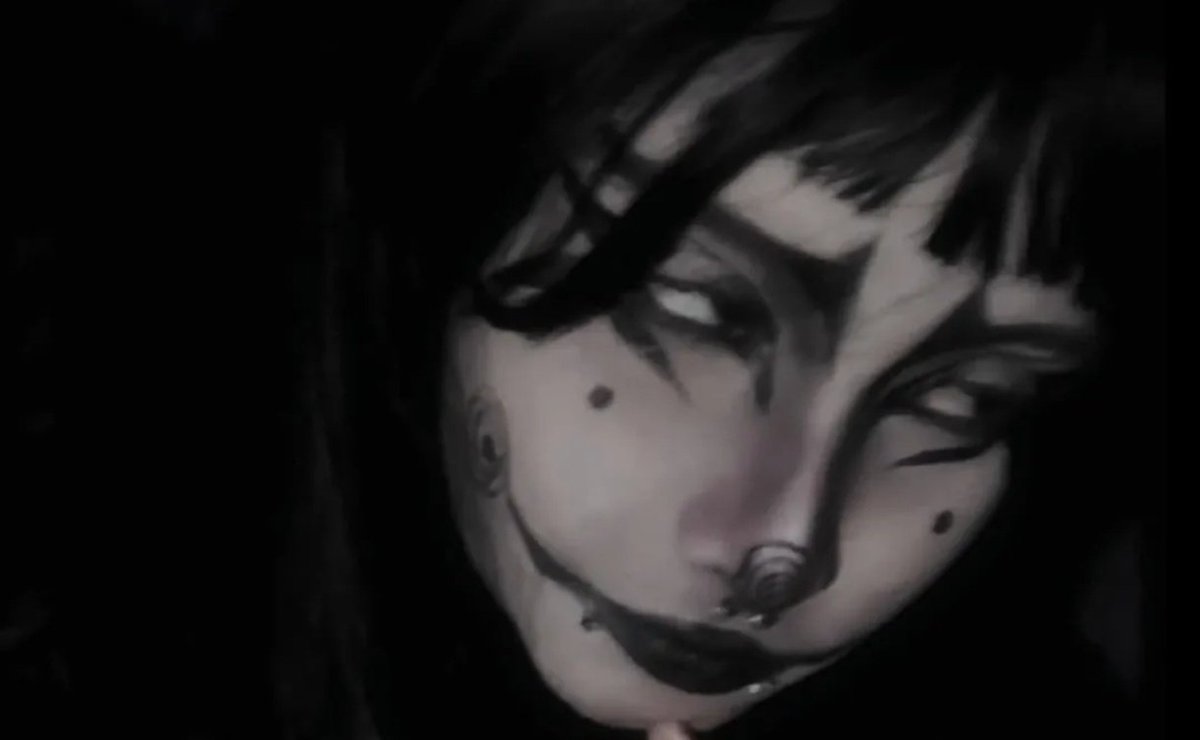 ⸸ sàssá ⁶⁶⁶ tweet media