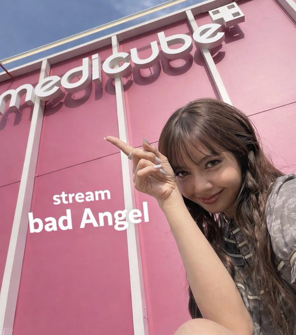 kiss all the time tweet media