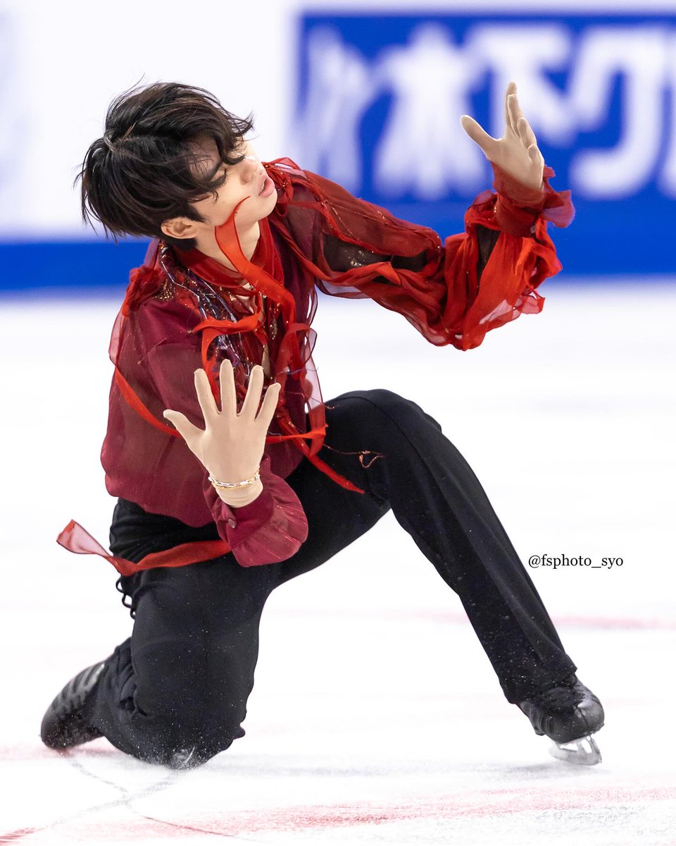 cristina tweet media