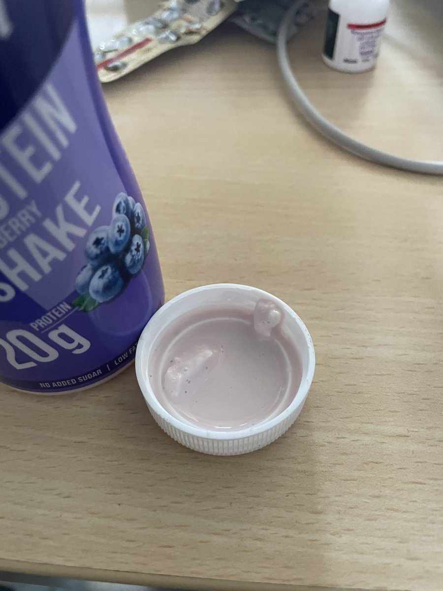 sharadk2015's tweet photo. What is this in your protein shake? @Amul_Coop https://t.co/nzz6qjtAle
