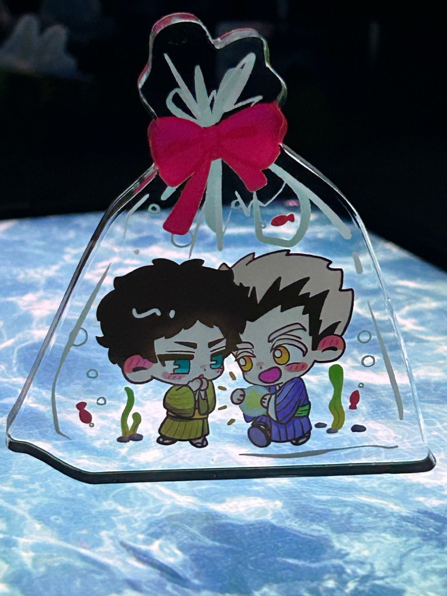 Vsagar66837209's tweet image. Toddler: “Daddy, let’s build a ‘giant’ block tower!” Daddy: “1…2…3…topple!” Laughter echoes, blocks scatter—our favorite “messy” masterpiece moment.  #ToddlerLife #FamilyFun