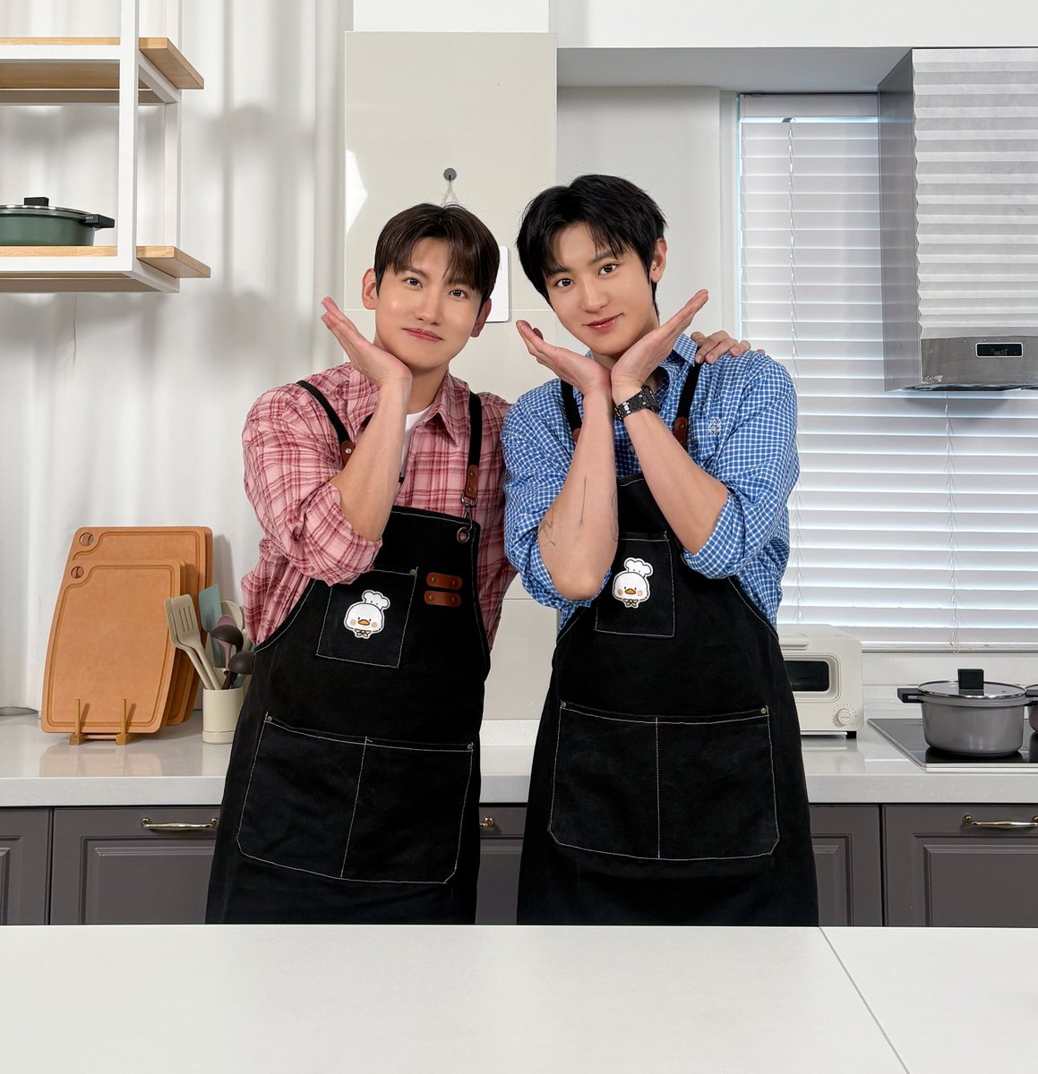 덕밥집 tweet media