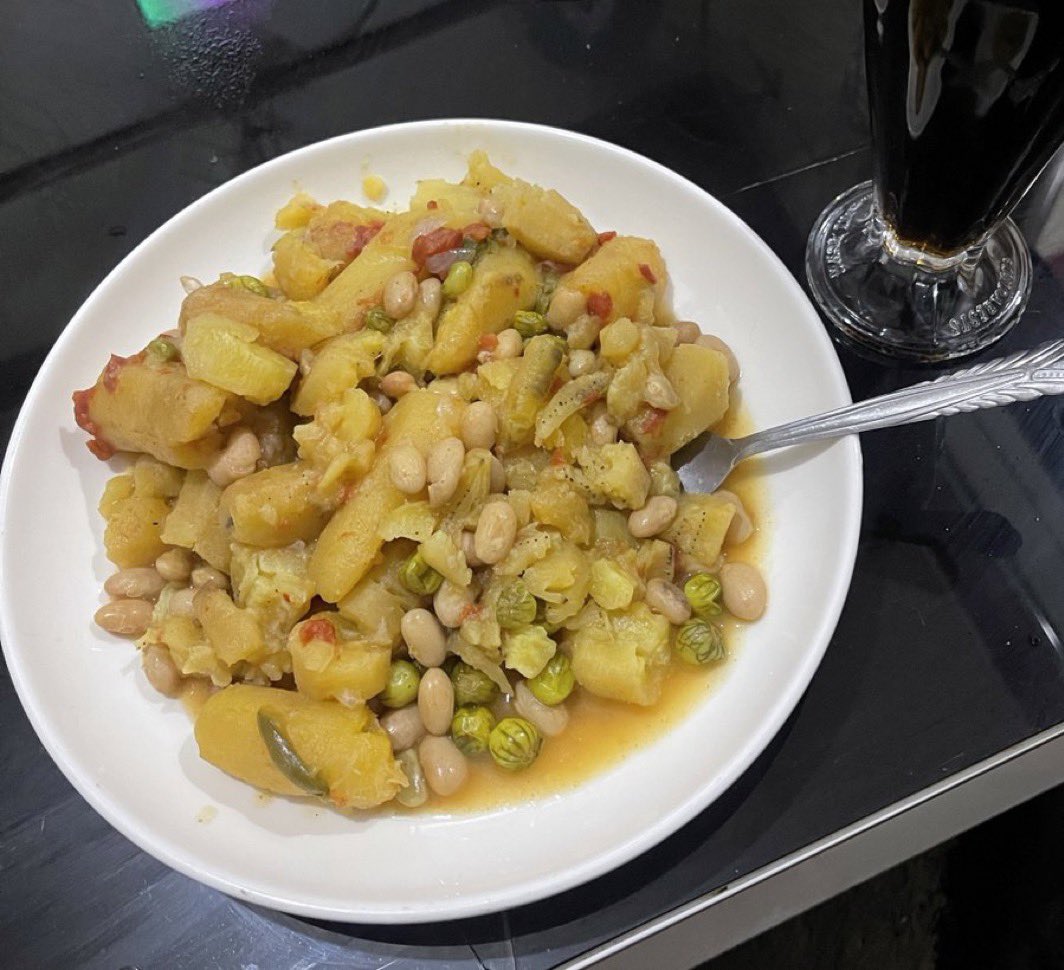 komugisha Peace tweet media