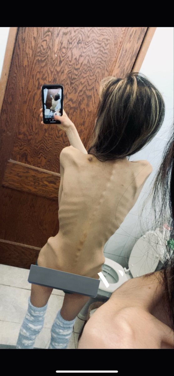 cassie☆ tweet media