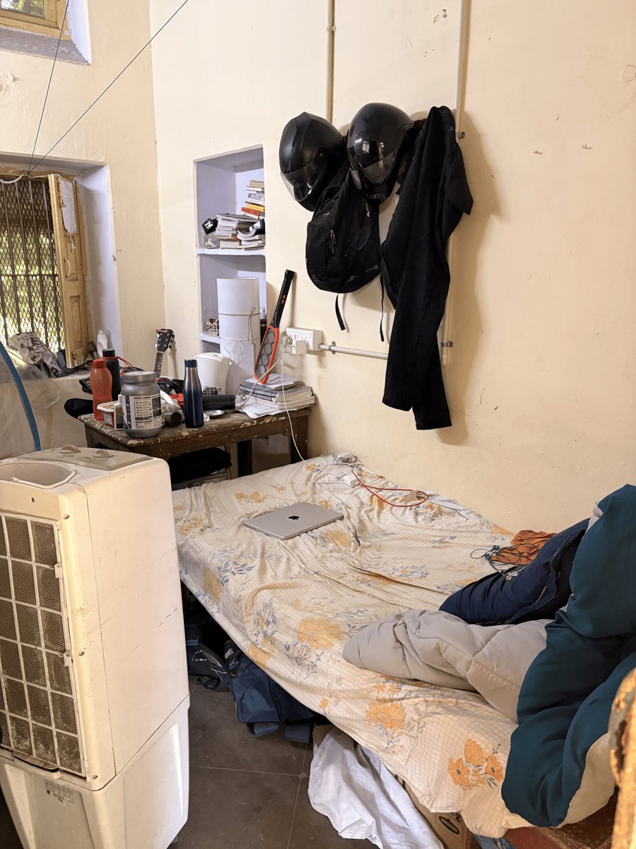 Devaansh Bhandari tweet media