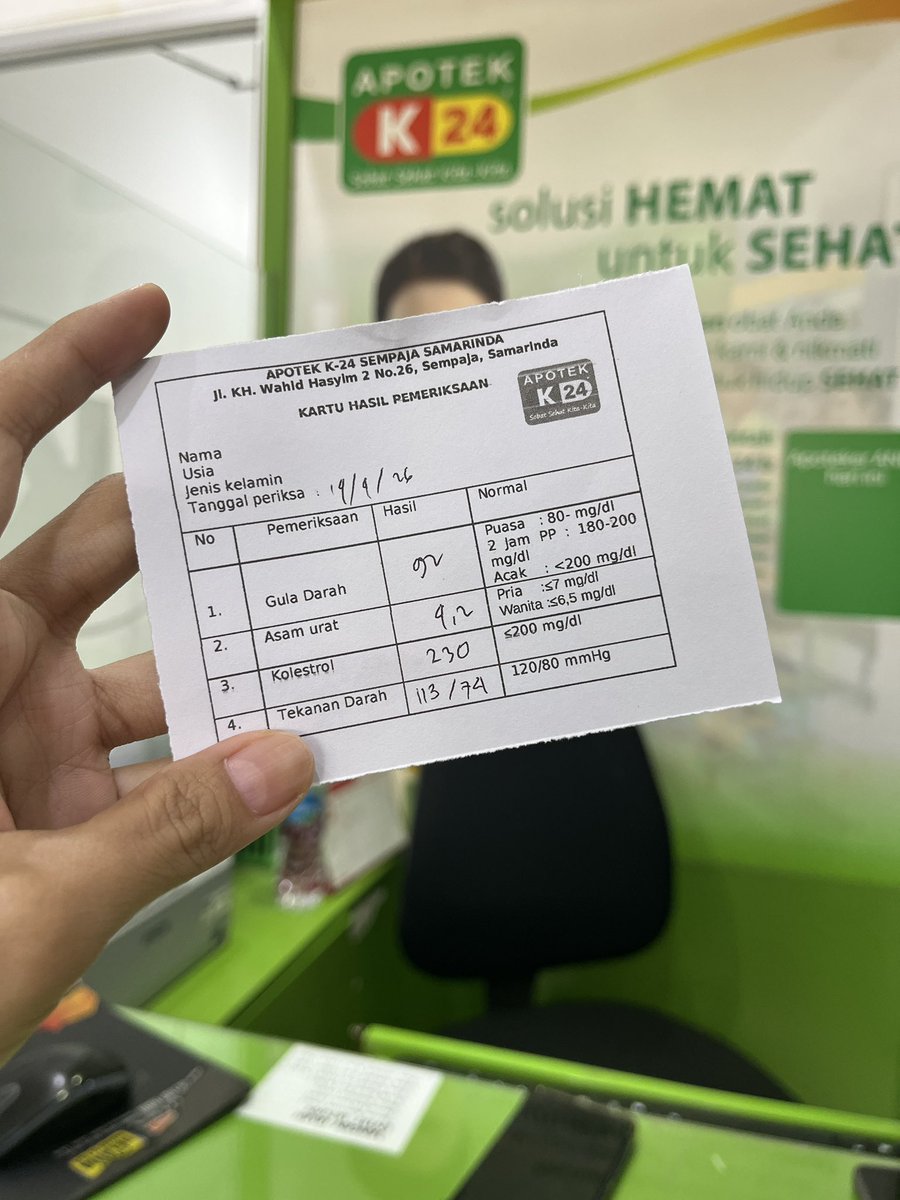 faaatthh's tweet photo. Pasca lebaran, menyala kolesterolku 🤣 https://t.co/PfOX7SC3Wg