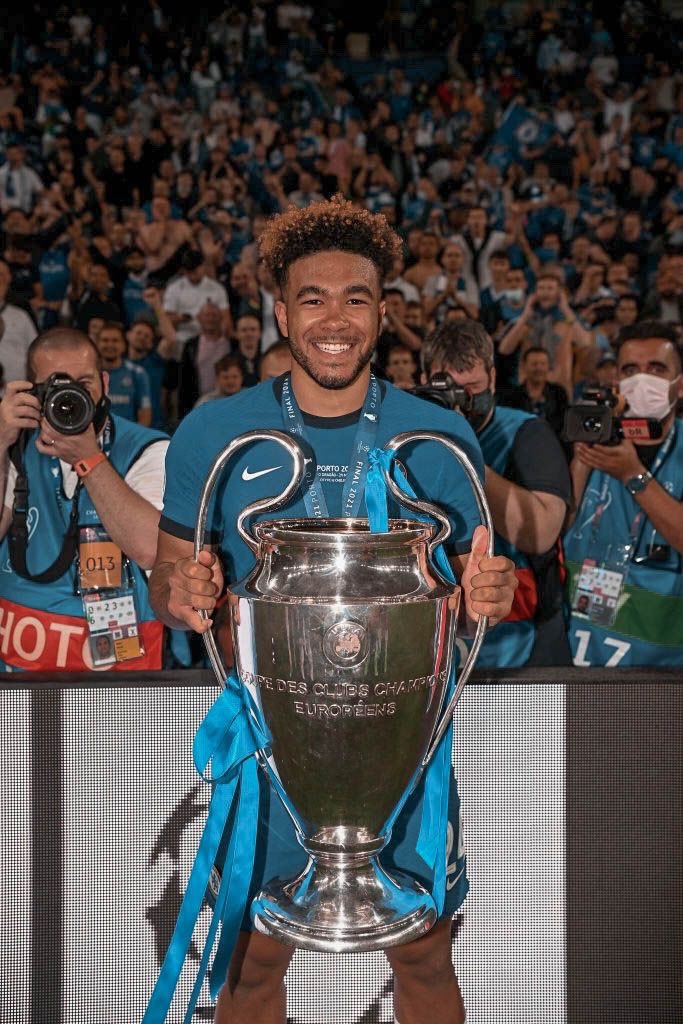 TheEuropeanFootball tweet media