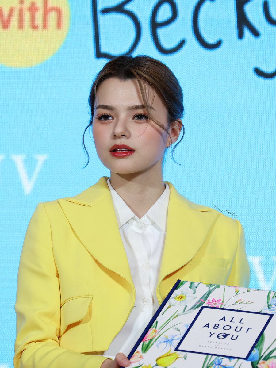 MingPhotog's tweet image. Photos taken three years ago

#beckysangels‌ 
#Freenbecky