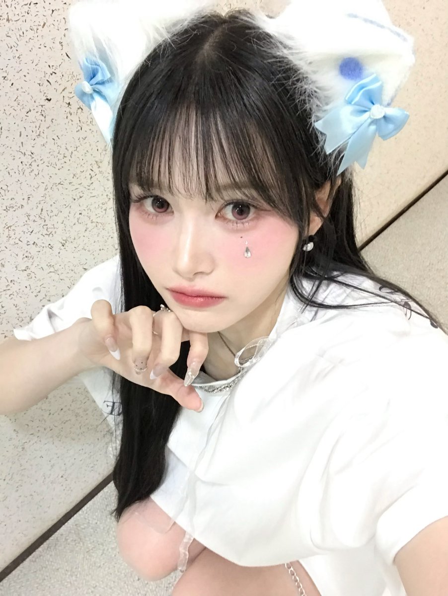 tripleS official tweet media