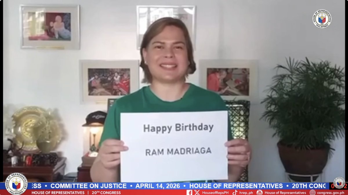 gmanews's tweet photo. TINGNAN: Ilang larawan ang ibinahagi ni Ramil Madriaga kalakip ng kaniyang supplemental affidavit at kaugnay ng kaniyang punto na personal umano siyang kilala ng bise presidente.

Panoorin ang livestream: https://t.co/tDkNKlfFD5

Bisitahin ang https://t.co/mVlN0uab1i para sa updates.