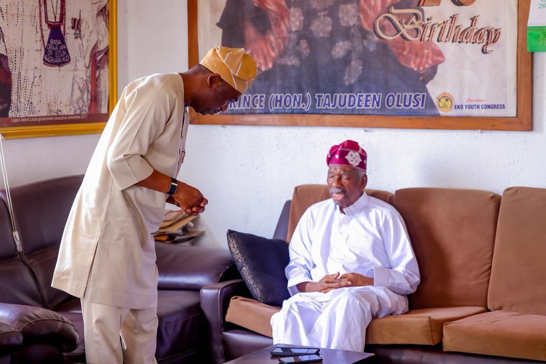 Classicmary tweet media