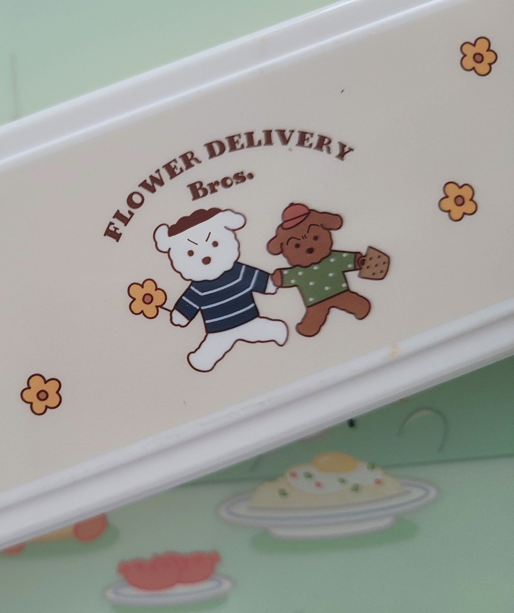 ๋
ผ์ฐ๋ธ๊ธฐ tweet media