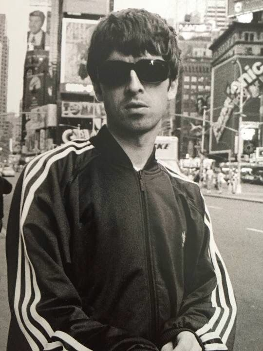 Λερακαι 🦦 tweet media