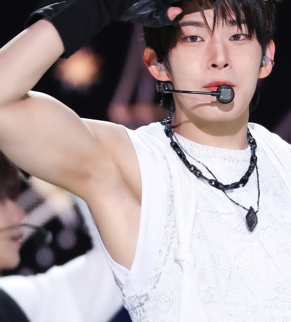 steven pics. tweet media