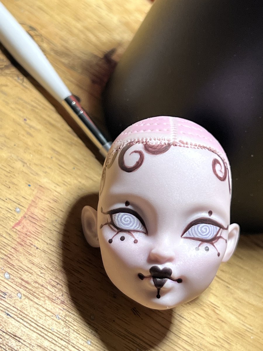 durag distributor • '光' tweet media