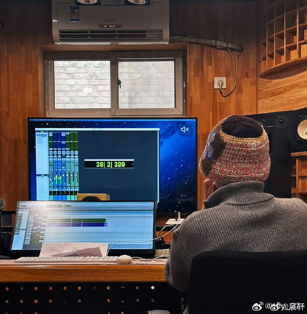 valerie denobrega tweet media