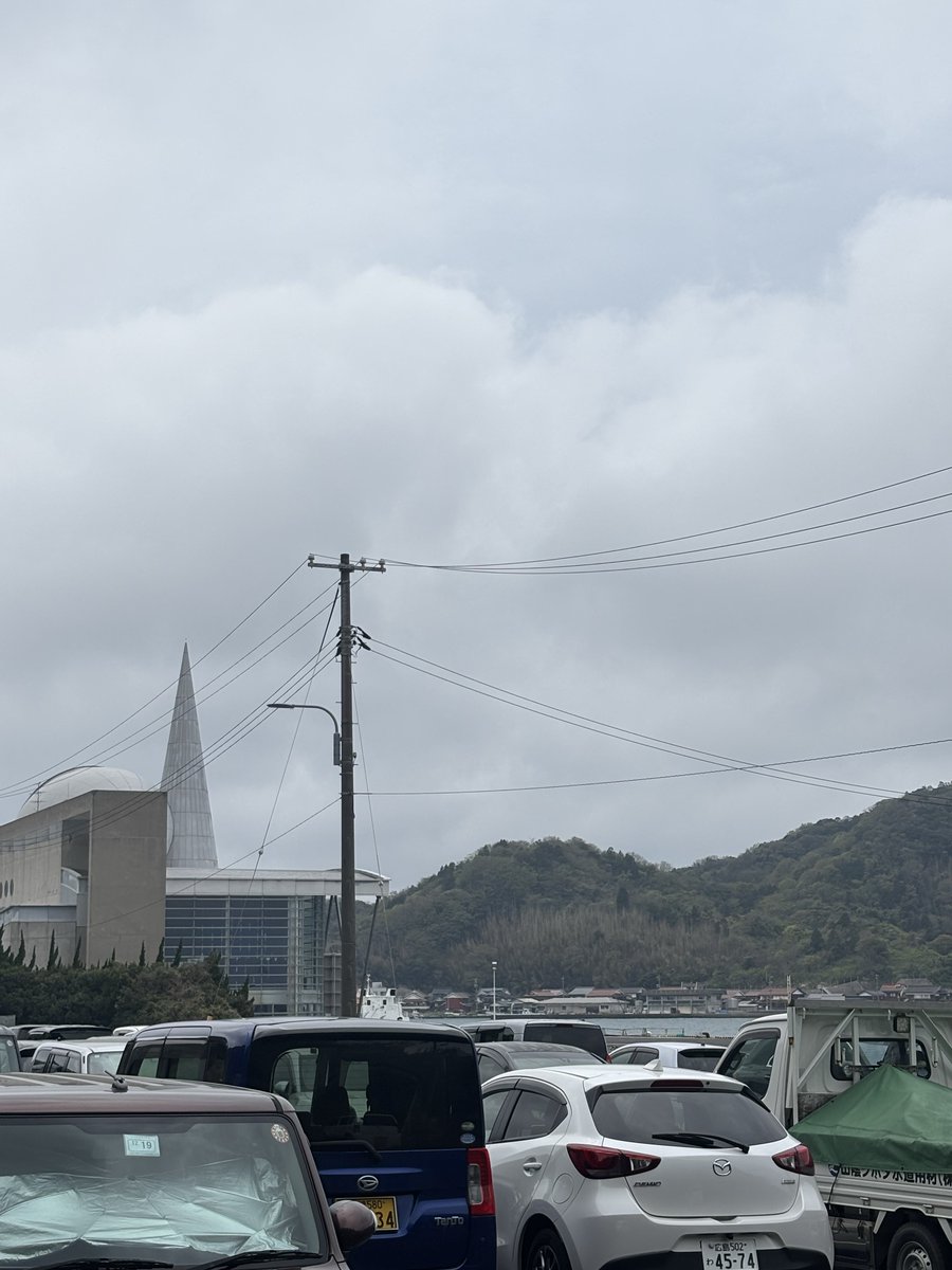 にしの tweet media