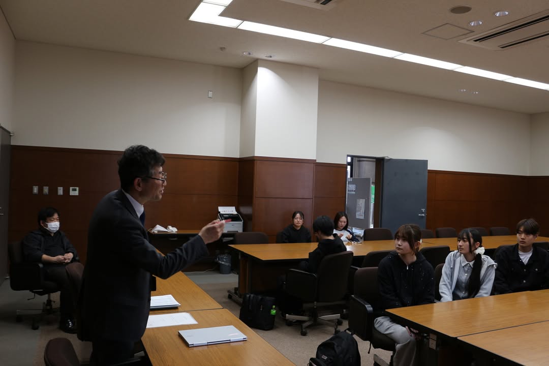 seiwauniv's tweet photo. 2026年度オープンキャンパススタッフの集まりがあり、新一年生含めて自己紹介がありました。

#清和大学 #オープンキャンパス #学生生活 #大学生 #新入生 #一年生 #kisarazu https://t.co/jWlgmmxlvd