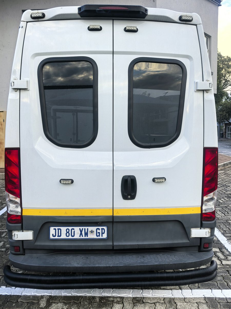 AbouPatriote's tweet image. 🚨Car Branding🚨
Koyeba Mosala Elengi👌
Chez Nous C'est la qualité👌
L'Expertise au Service de la Nation👌 #designers #Marketing  #digitalmarketingagency
 @AngelKazadi 
@HARZ97485790 
 @JeanmarcKabunda  @JPBodjoko
@DomiIbokos @PSengha @CybelleFuraha @JKanyoni @pmgalance