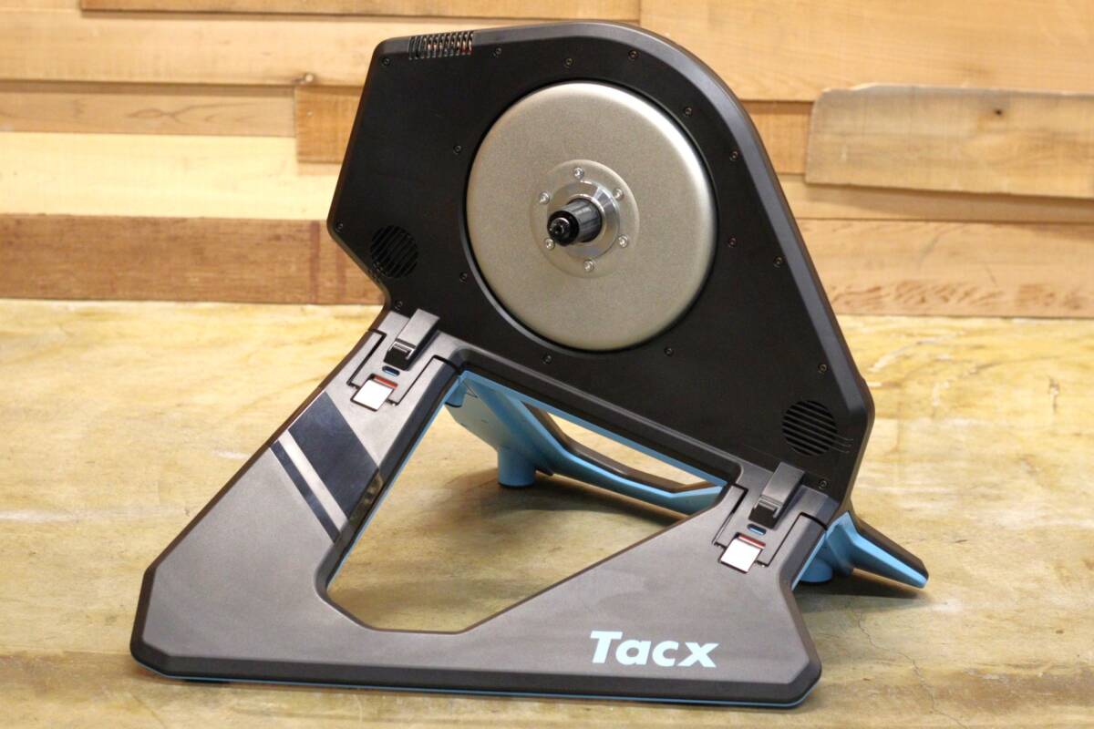 ポガチャルの裸エプロン サーヴェロS52台持ち tweet media