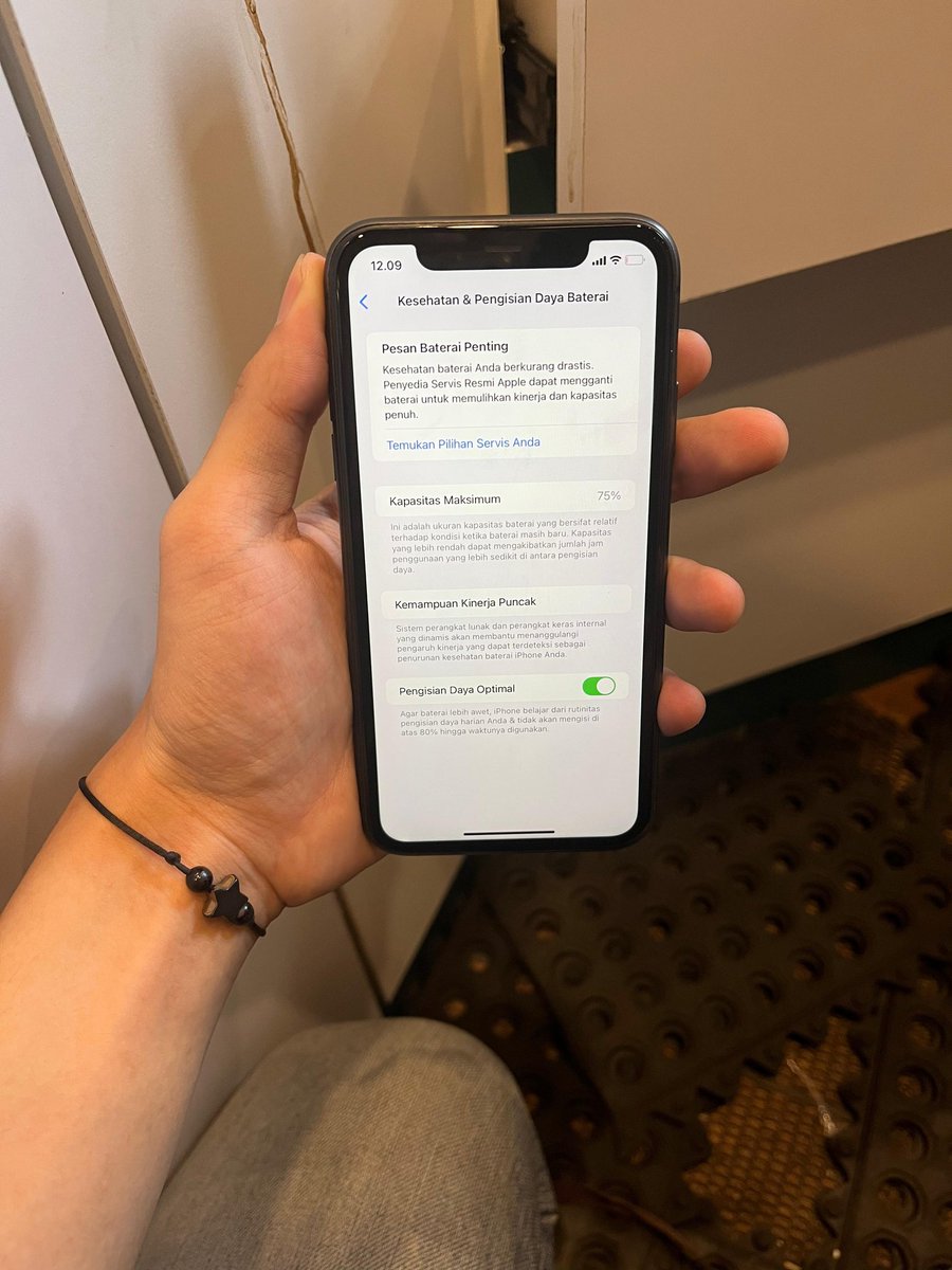 ryuk (logout) tweet media