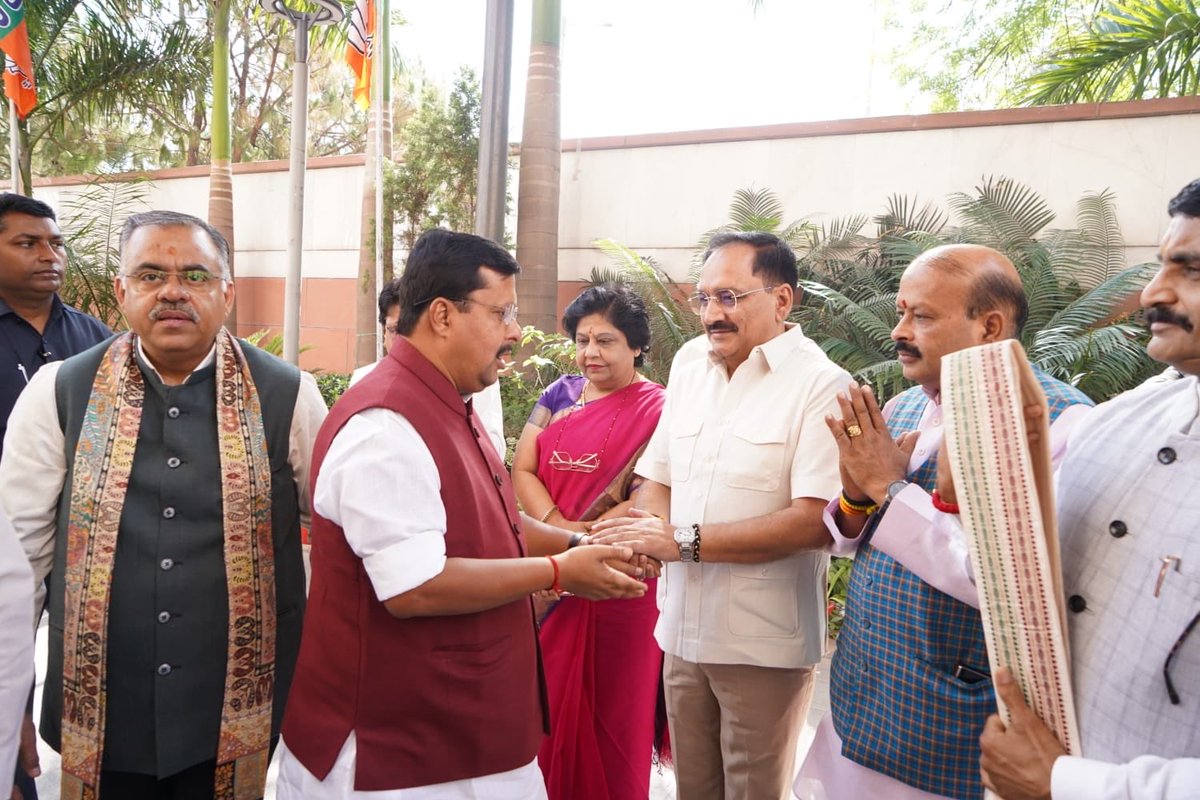 Virendraa Sachdeva tweet media
