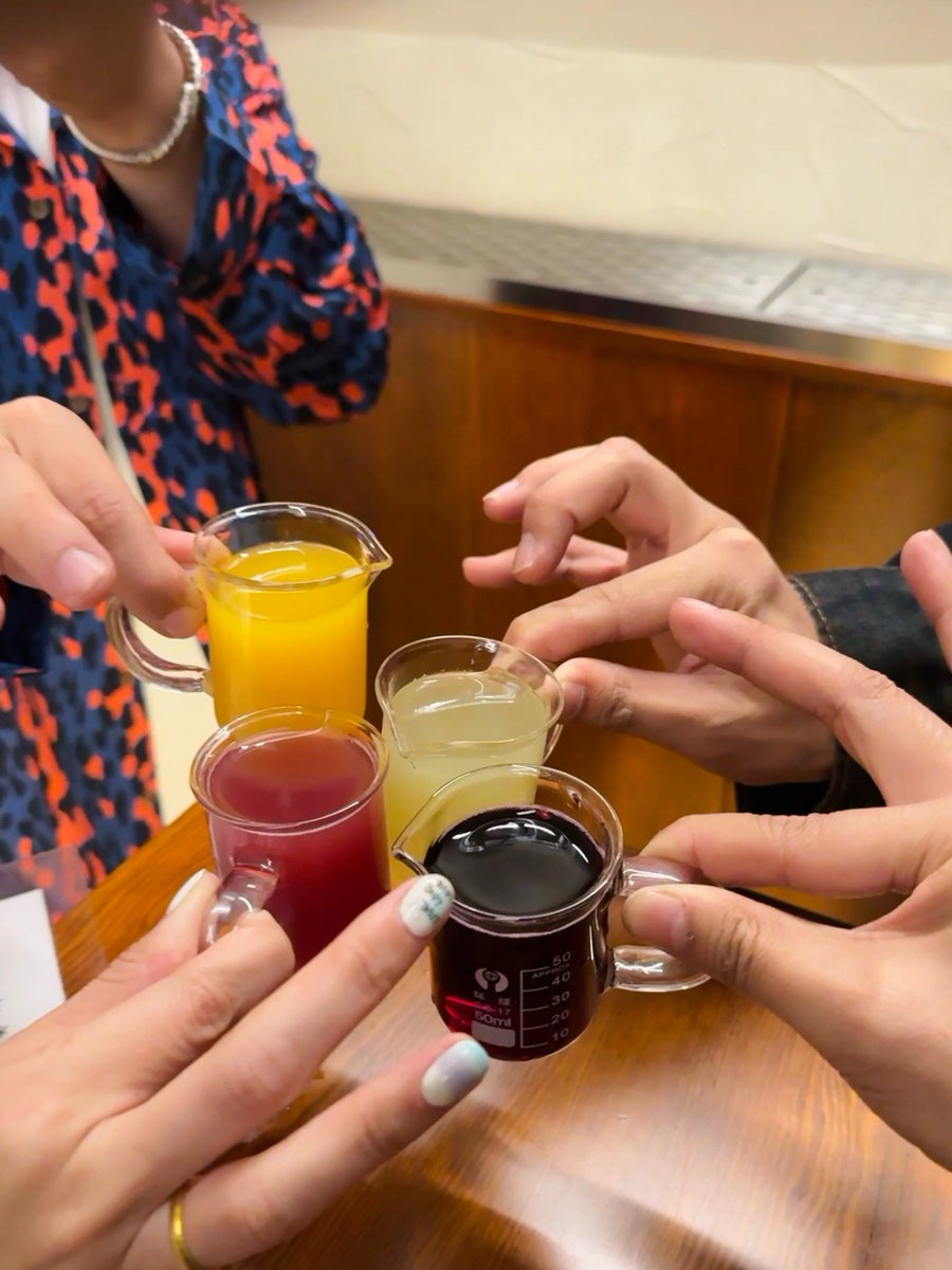 Jessica Carroll tweet media