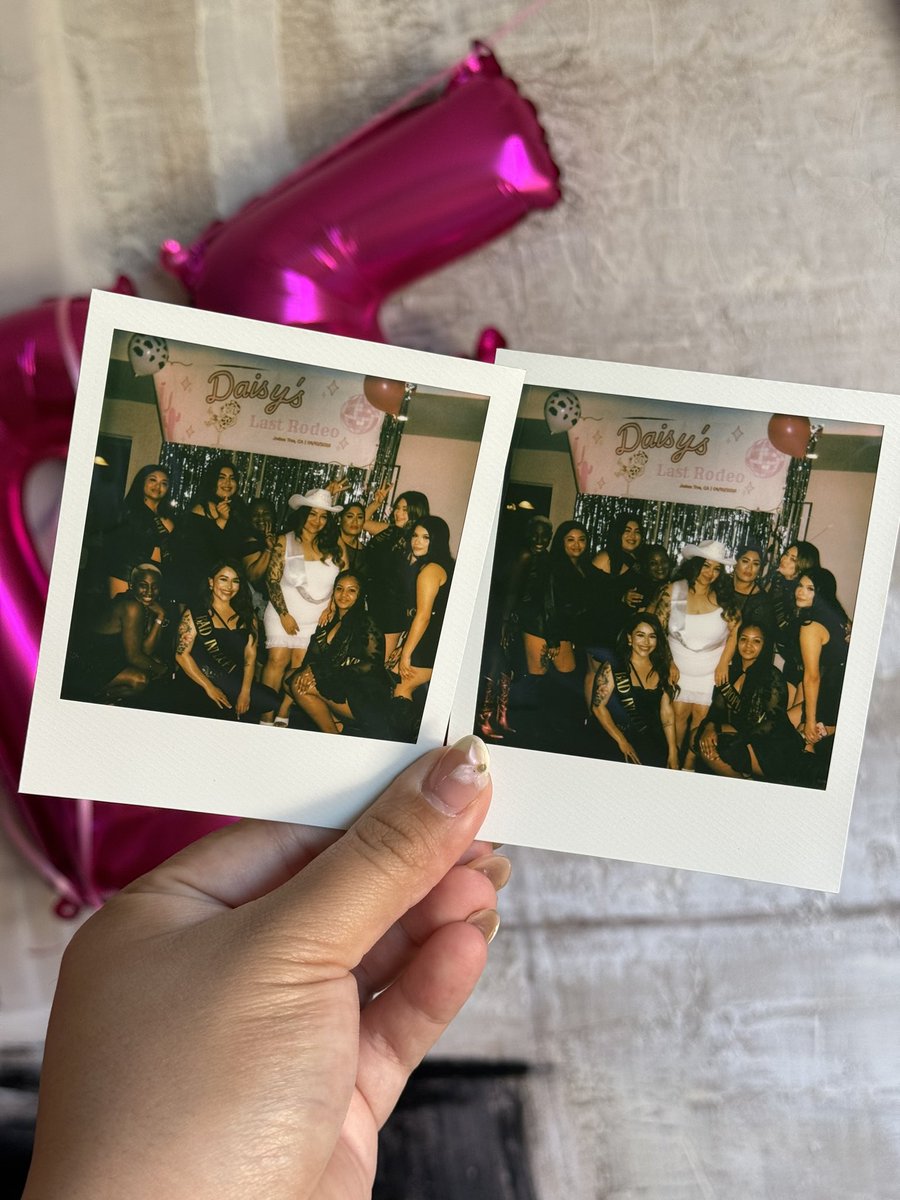 ArelyVictorio's tweet photo. Bachelorette weekend 💓 https://t.co/aD2XYdI7iQ