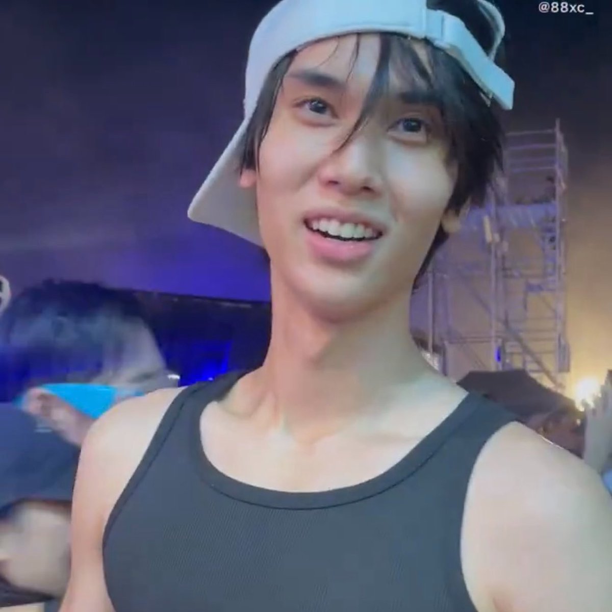 ชินจังงัง ´ ㅅ` tweet media