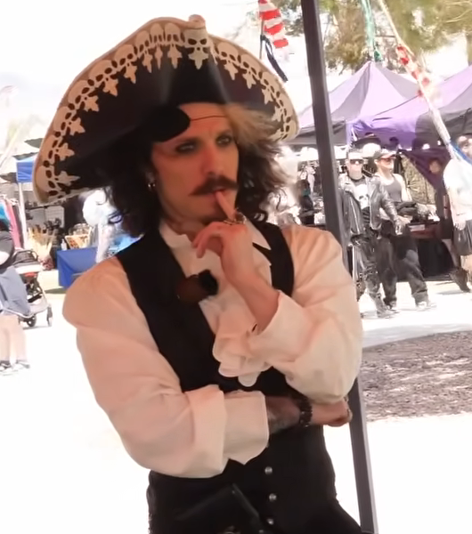 hugh mogus (genuts) tweet media