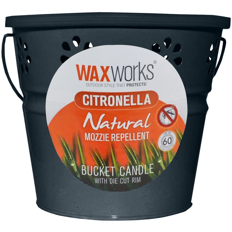 PalmOilDetect's tweet image. Instead of using a bug zapper you can use a citronella candle which keeps away bugs but DOES NOT KILL THEM. Give these important animals a chance to survive as they are the foundation on which our entire food chain rests. Want to eat? Let #insects live!