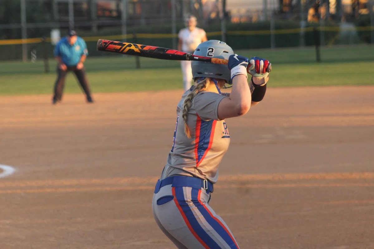 Lworr_10's tweet photo. 3 doubles hit over 2 games last week! https://t.co/e0fMDKoCwA