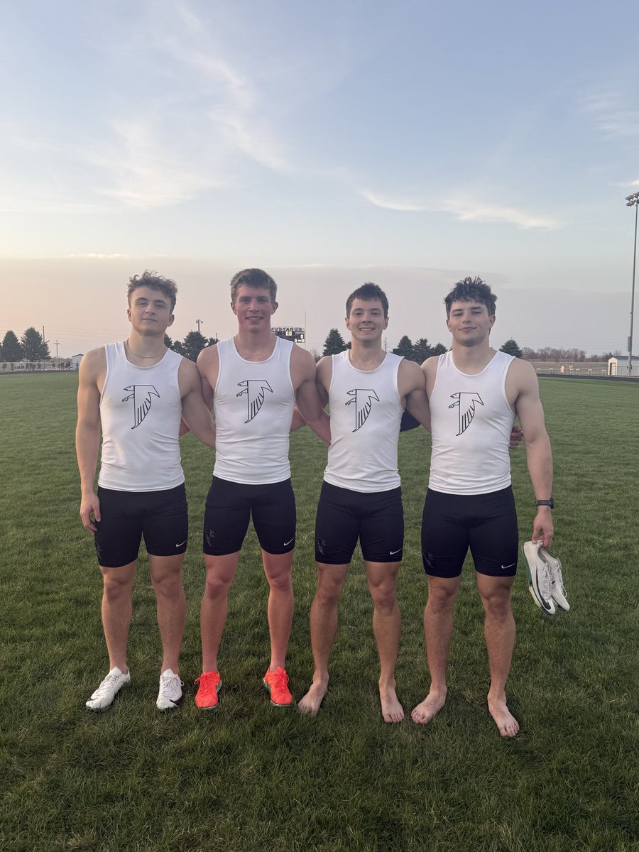 Aaron Thomas tweet media