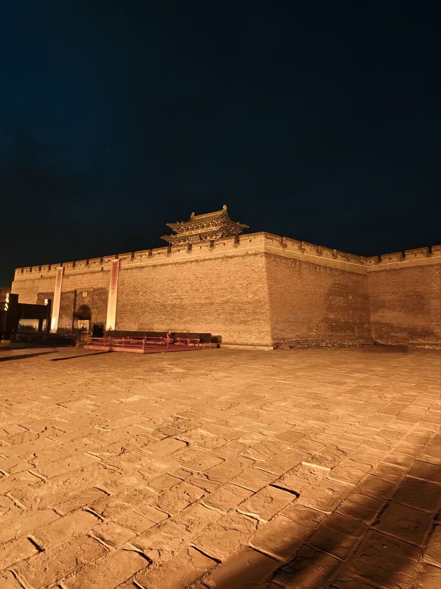 xiaoyihuFo's tweet image. Do these old buildings conform to your aesthetic standards?
#TravelDiaries
#build
#xingtai