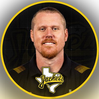 Please help me WELCOME HOME our new Offensive Coordinator, Coach <a href="/coachryantaylor/">Ryan Taylor</a> ‘06. I’m so thankful to have him, his wife Paula, and their children join our staff. This is a GAMECHANGER for our program. Personally, I’m thankful to link up with my dawg once again! #IG2BAYJ 🐝