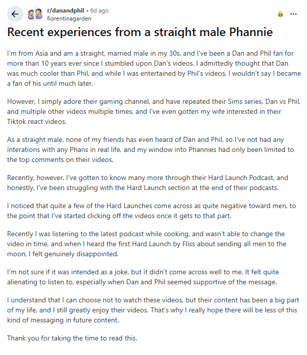 phenstruation's tweet image. PHAN REDDIT IS NOT REAL 😭😭😭😭😭😭