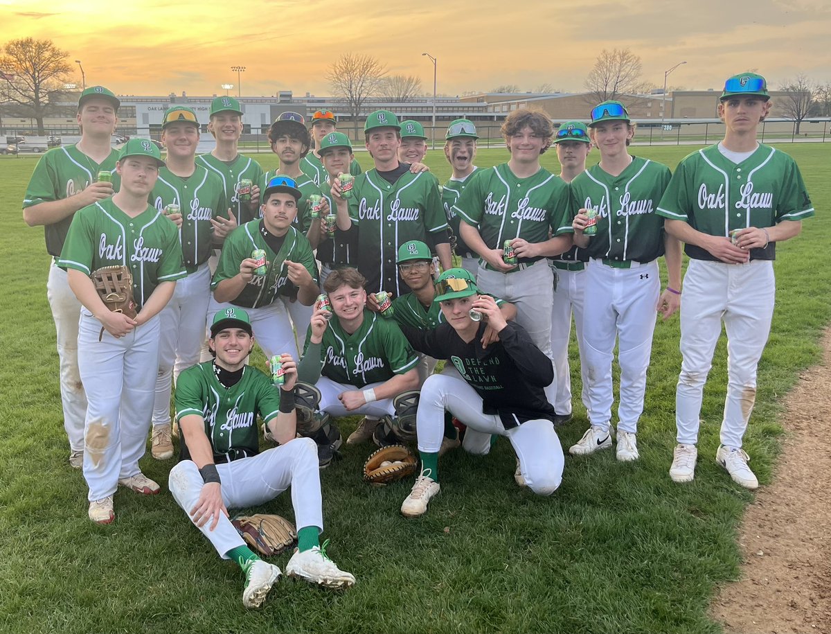 OLSpartansBsb's tweet image. OL 13, Argo 3. Spartans (8-6, 3-2) win behind Hamza Abdelfattah (W, 2k, 0r) and Braydon Moran (2.1ip, 1h, 0r) on the mound. Justin Canvin (2-3, HR, 5rbi) and Jack Dempsey (3-4, rbi) continued their hot hitting. Aidan Schopper and Josh McGlynn chipped in with RBIs. #olchspride