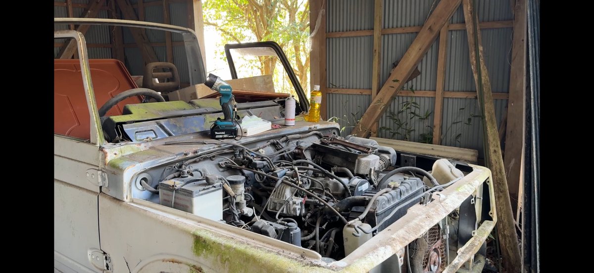 ともひろ tweet media