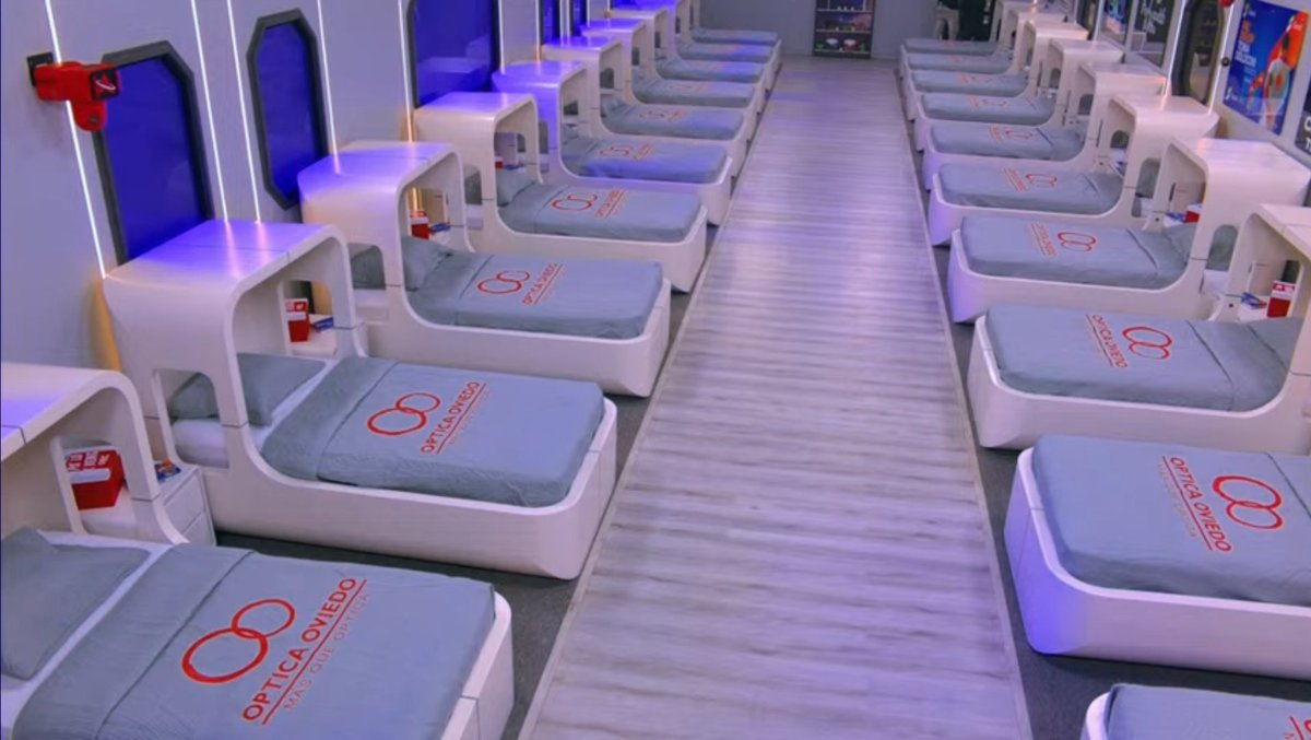 ANGIE 🦋 tweet media