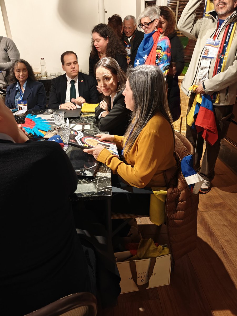 Zeneida González 🇲🇫🇪🇺🇻🇪 tweet media