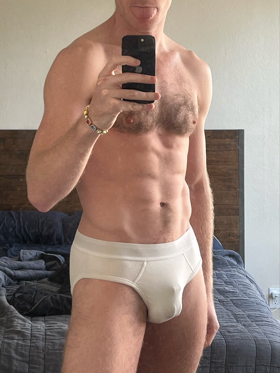 Caged Froot tweet media