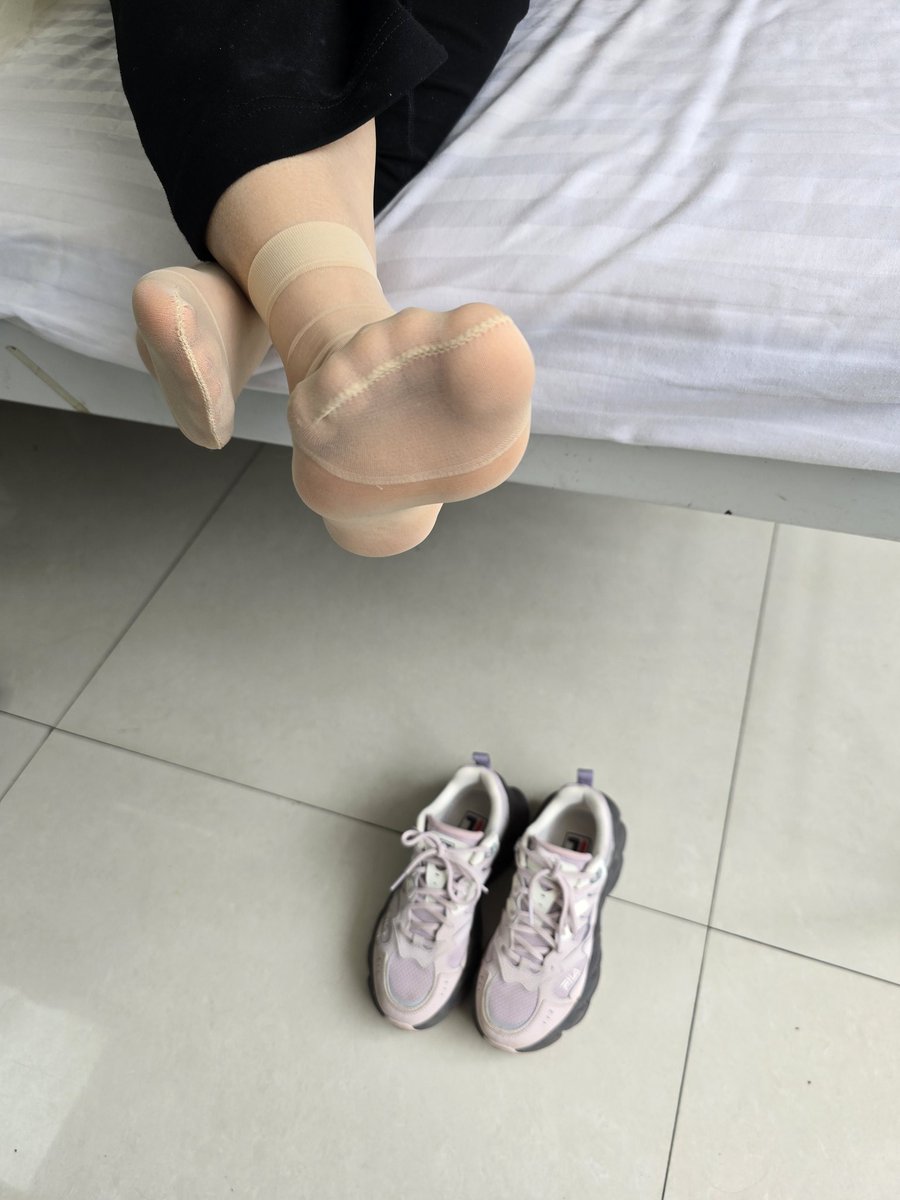 媳妇柠 tweet media