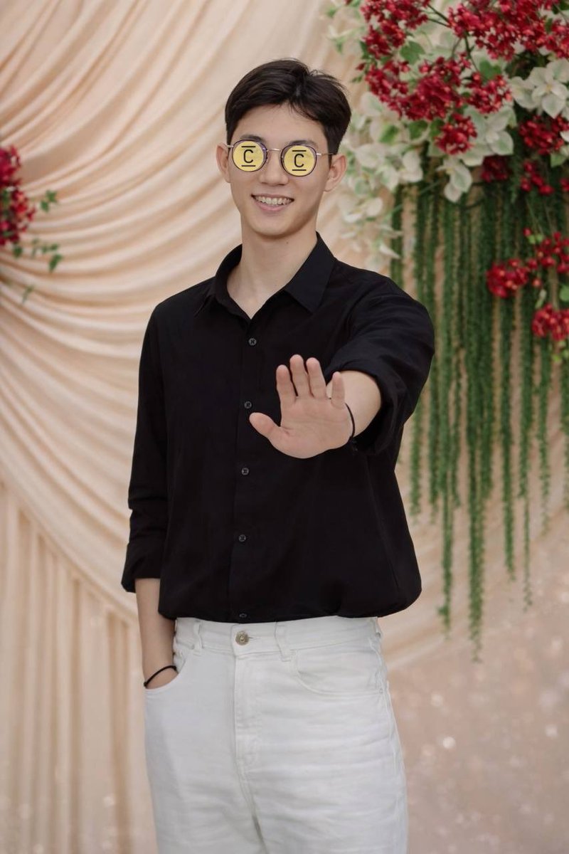 hana51024's tweet image. POV: me after near 6 weeks of grinding handmade for Concrete

🗿 brain, heart = Concrete
🗿 hands = crafting Moai

Mom: “Are you okay, son?”
Me: “Just use Concrete.” 💪
GMCRETE 💛
@ConcreteXYZ @crypttoji @d3crypt0r25