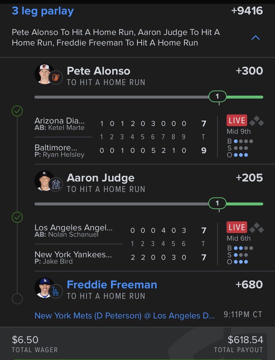Big Freddie fan tonight! <a href="/FDSportsbook/">FanDuel Sportsbook</a>